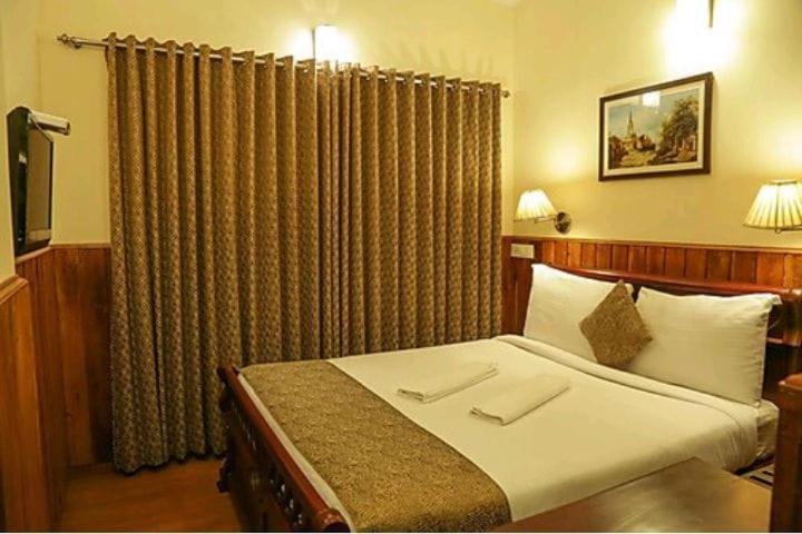Garden Manor Hotel Ooty Exterior foto